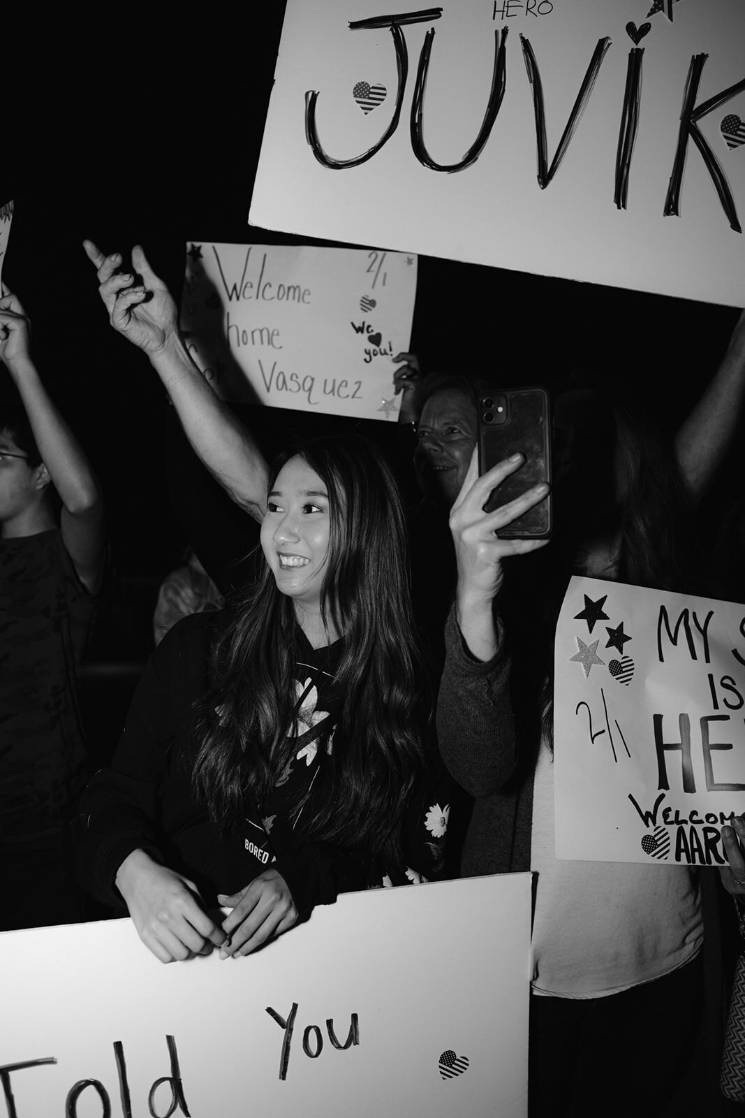 military-homecoming-sign