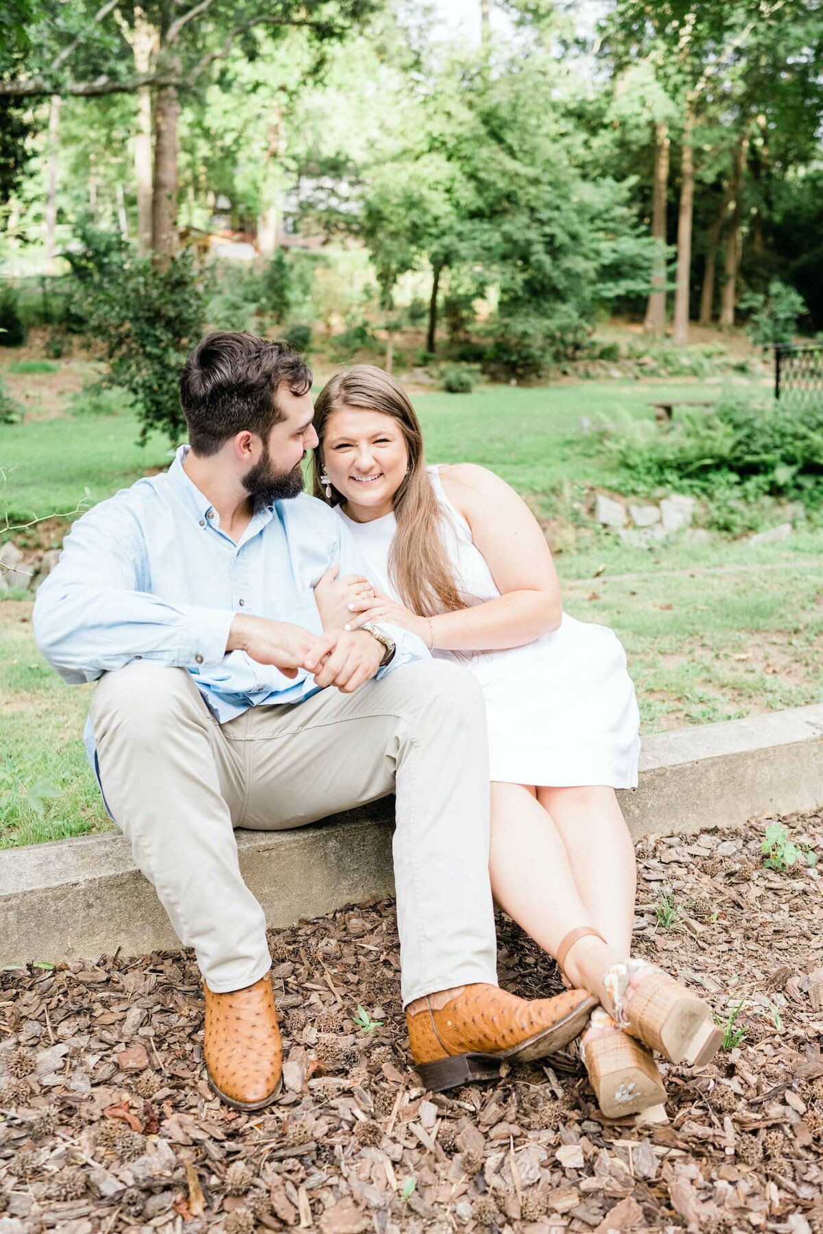 Elli-Row-Photography-CatorWoolford-Gardens-Engagement_2932