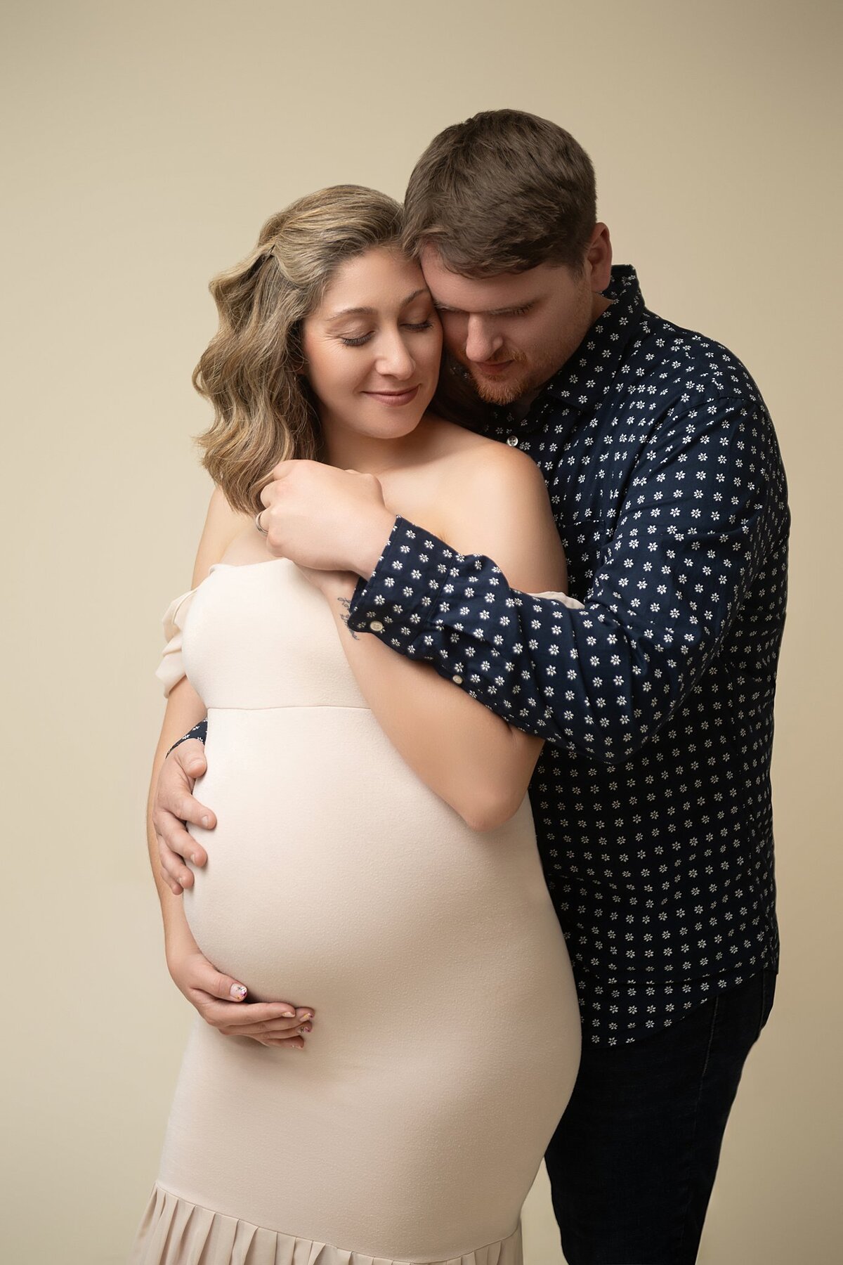 06_09_2024_TaylorMaternity_farm-Studio-422_WEB