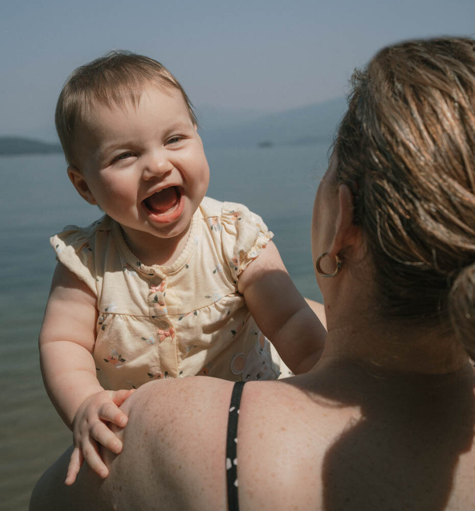 candid-lake-session-spokane-family-photographer