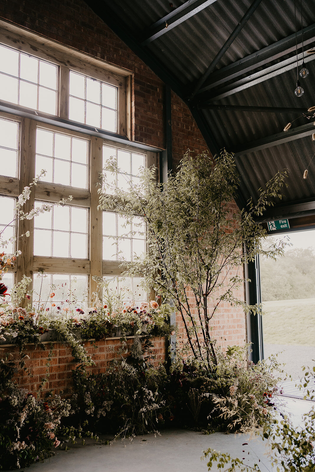 Luxury Floral Meadow Wedding at the Giraffe Shed (10)