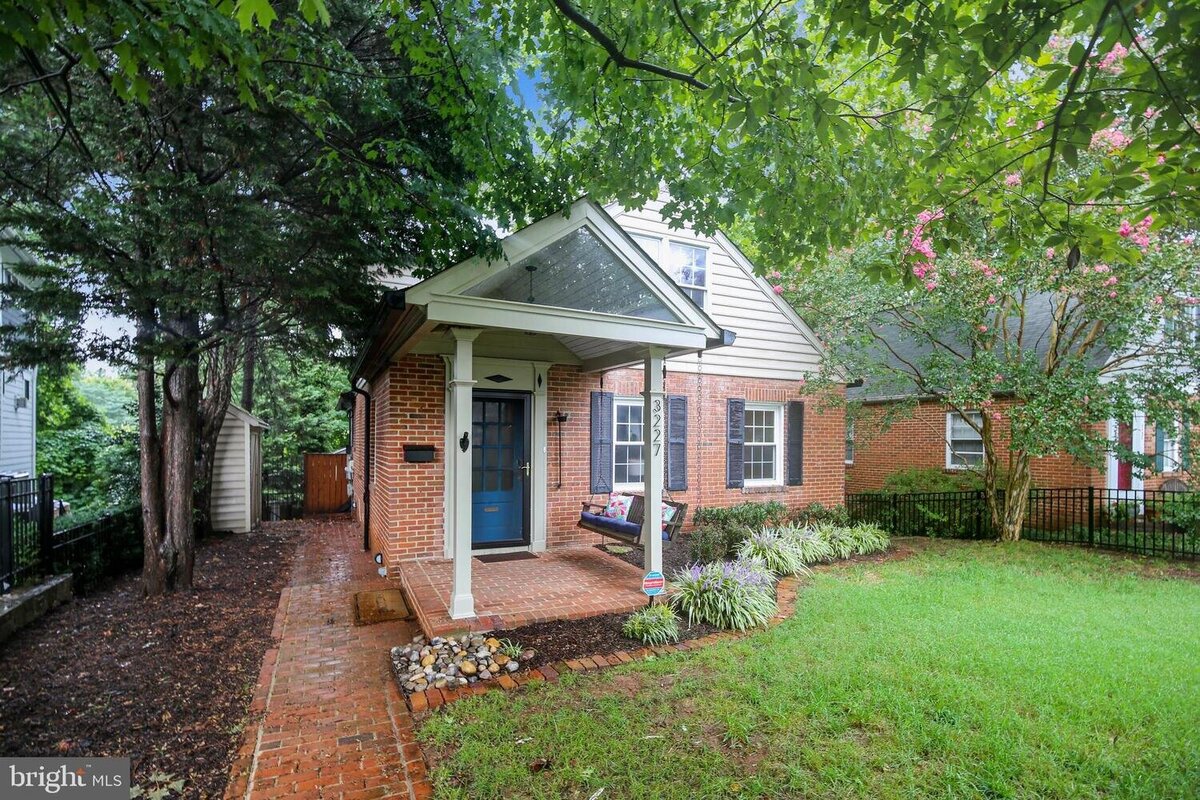 3227 20th Road N, Arlington, VA - 980,000