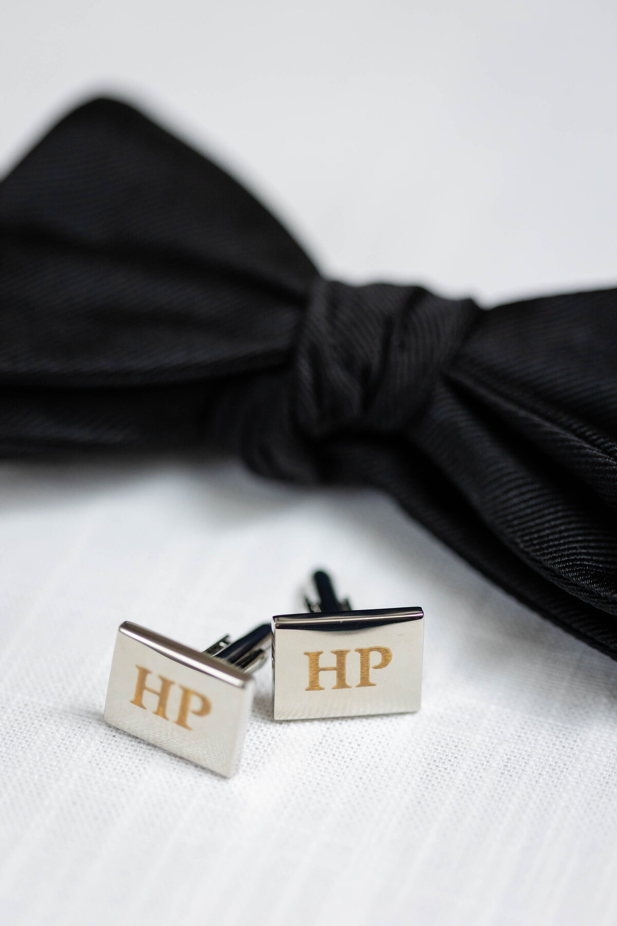 Philadelphia-Ritz-Carlton-Wedding-Groom-Getting-Ready_025