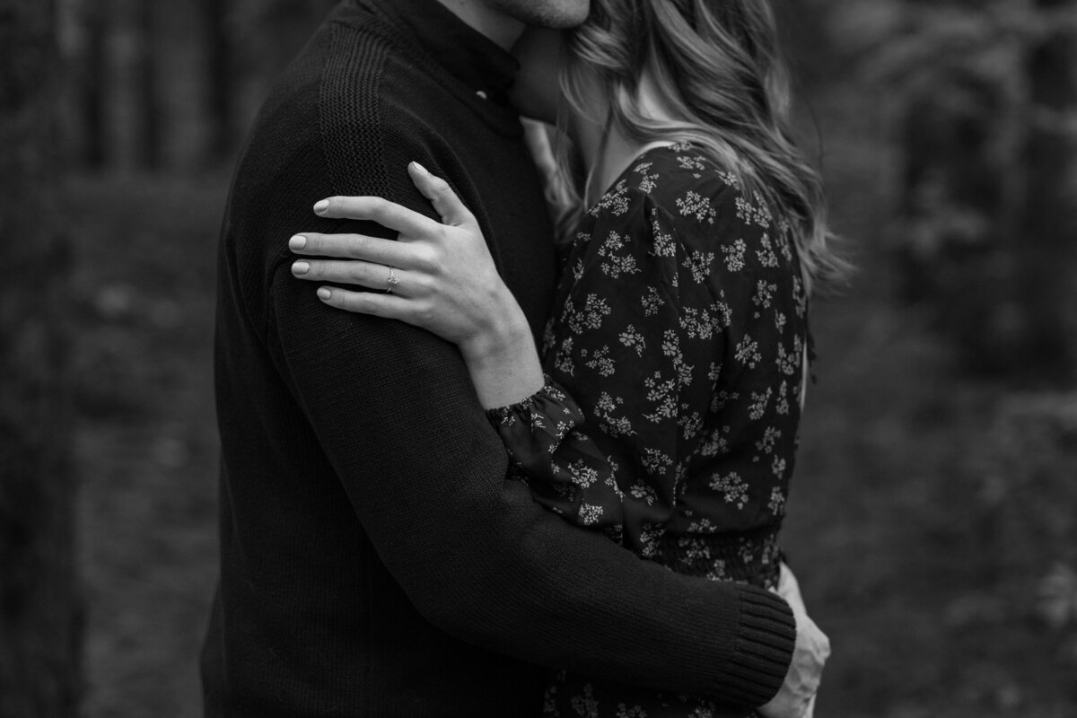 Sarah + Steve | Engagement Session - Kincardine - October 2022 - Emily Elizabeth Photography-10