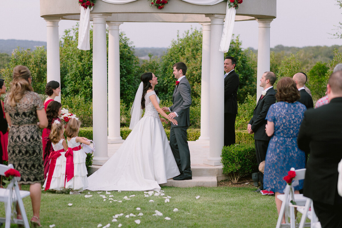 san_antonio_austin_texas_wedding_photographer-Gardens-Cranesbury-View-LnG-1149