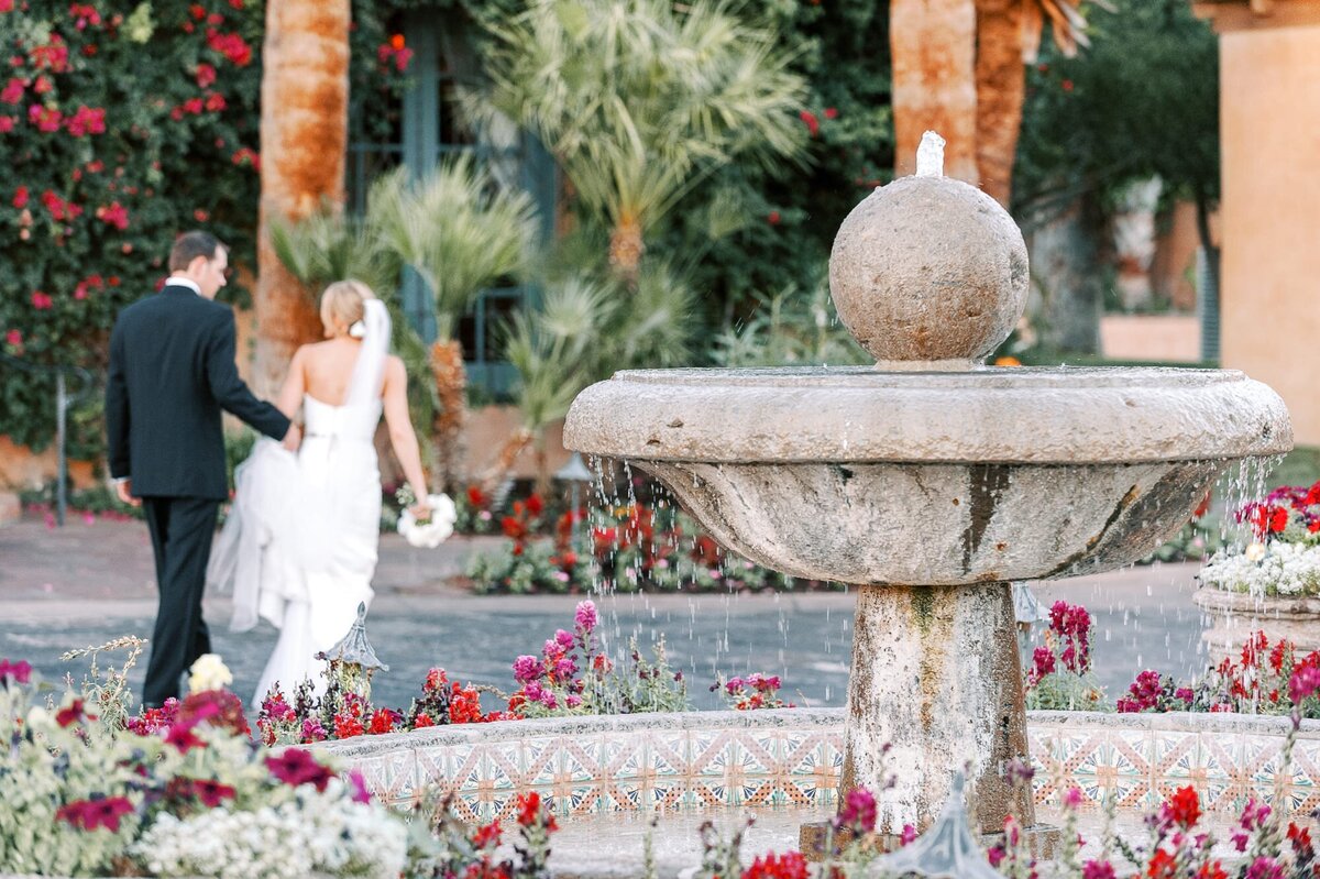 Royal Palms Wedding  Photo by Leslie Ann Photography
