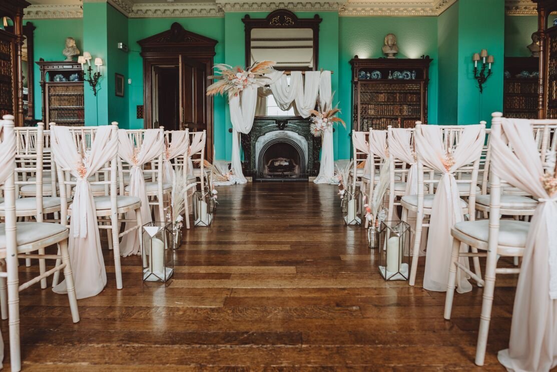 Boho luxe wedding Prestwold Hall sm (1)