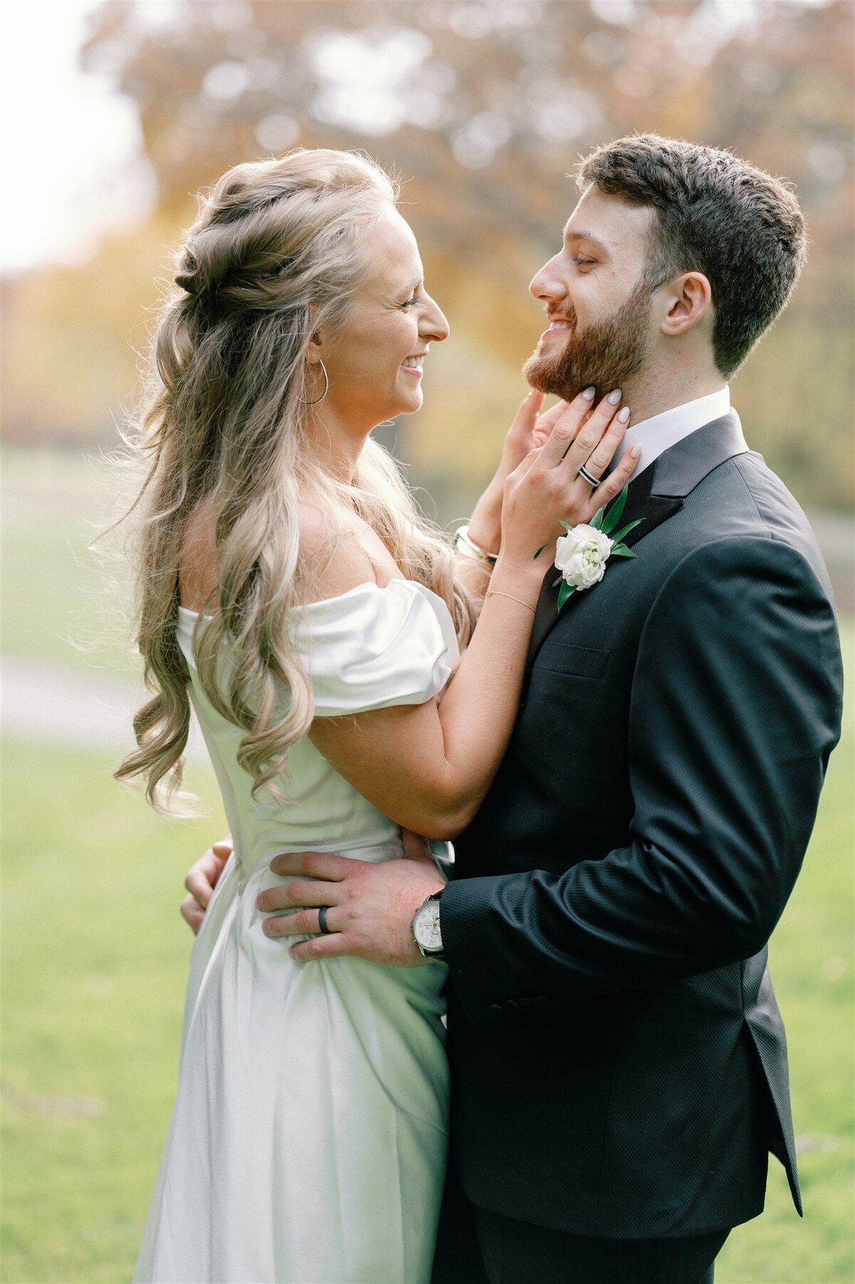 black-tie-wedding-classic-fun-vibes-shepherds-hollow-michigan-044