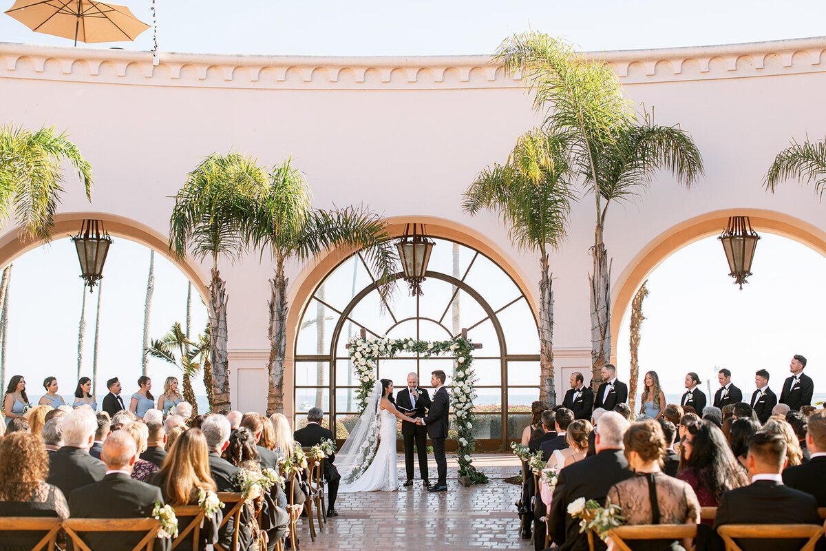 Coastal-Romantic-Wedding-Hilton-Santa-Barbara-Megan-Rose-Events15