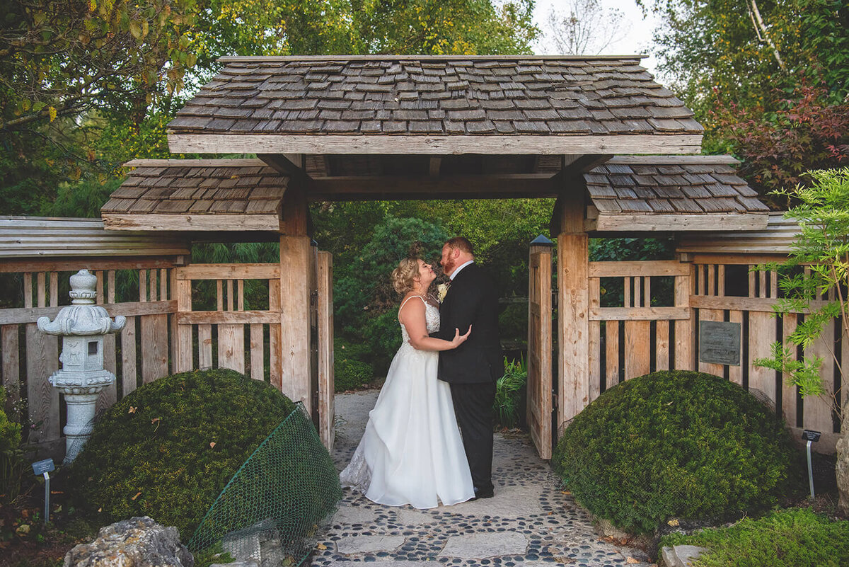 Janesville Rotary Gardens Wedding
