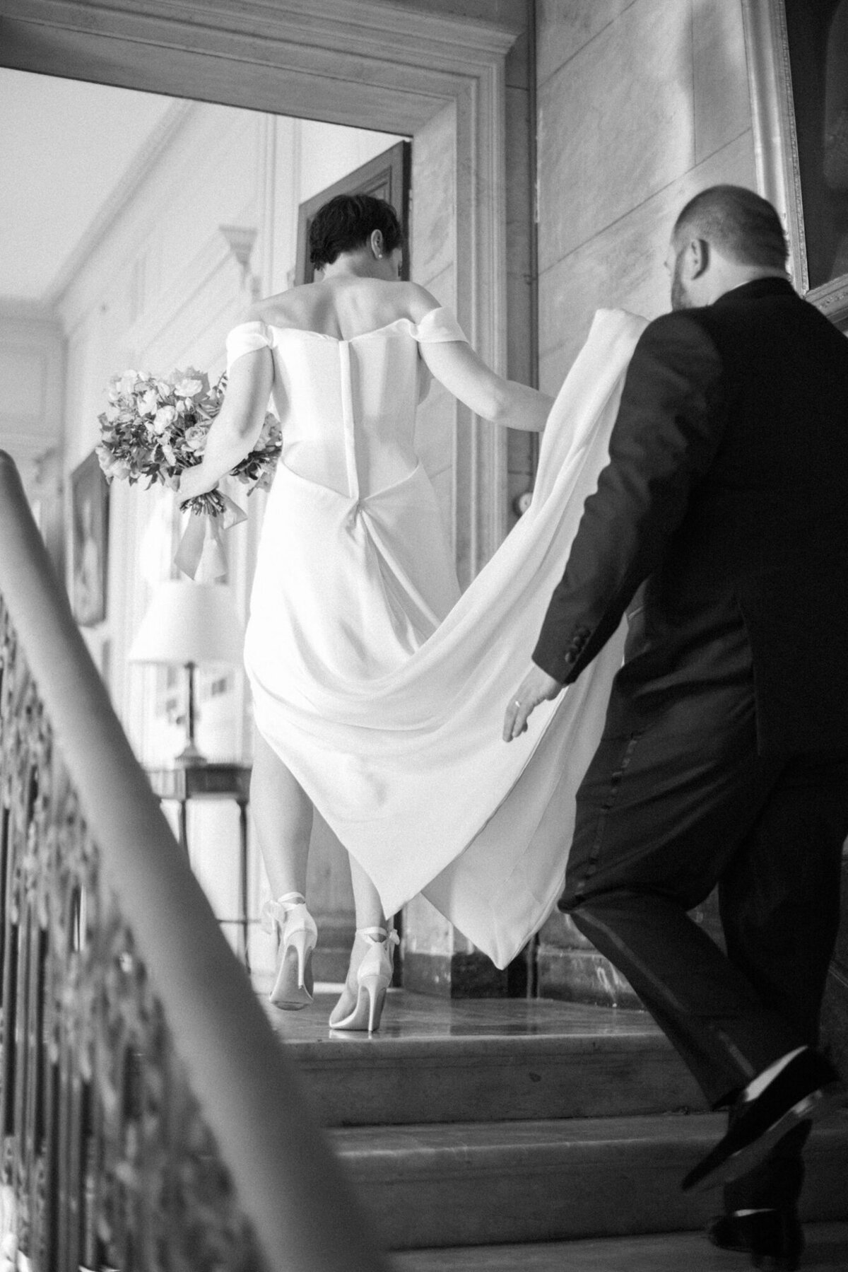 Maïlys Fortune Photography Husband Wife Wedding Weddings Photography France Switzerland Italy Timeless Dreamy Imagery Bilingual French English Destination Weddings Destination Wedding Provence French Riviera Paris Lake Como Tuscany98