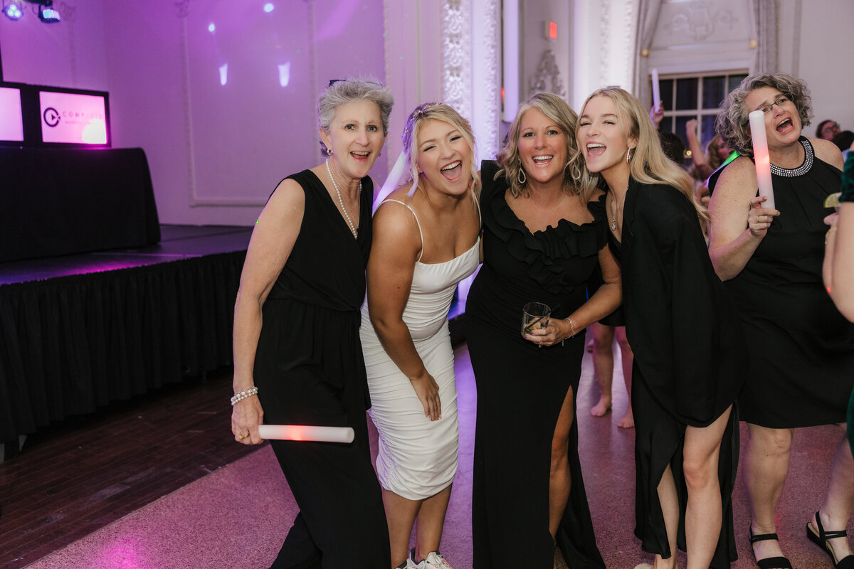 Olivia & Mark Conro - HFC & The Mayo Hotel - Highlights-143