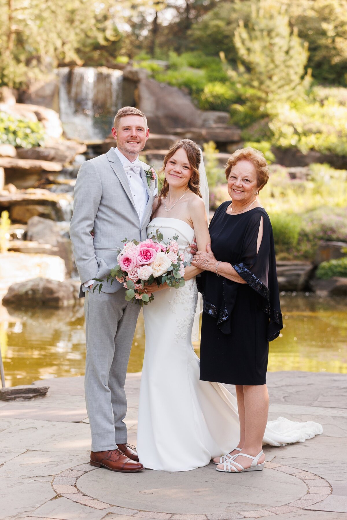 38-grand-rapids-frederik-meijer-garden-wedding