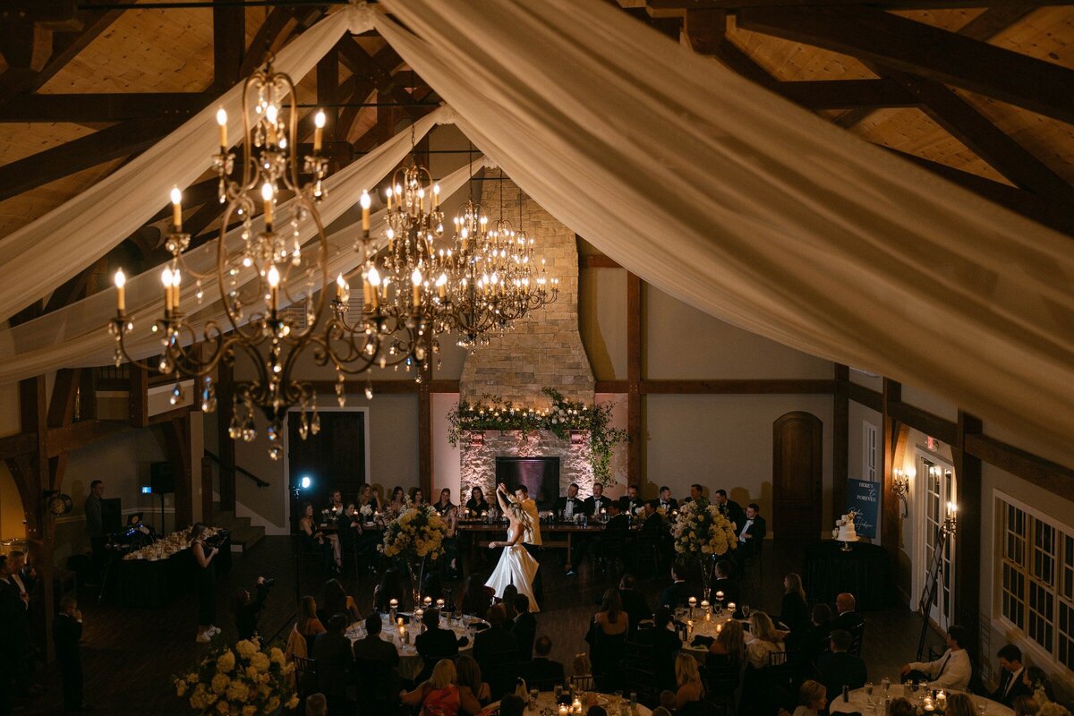 The-English-Barn-Kansas-City-Wedding-Venue-9