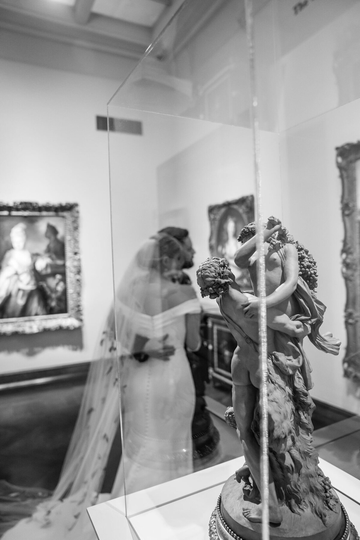 Ainsley-and-Andrew-Cincinnati-Art-Museum-Wedding-37