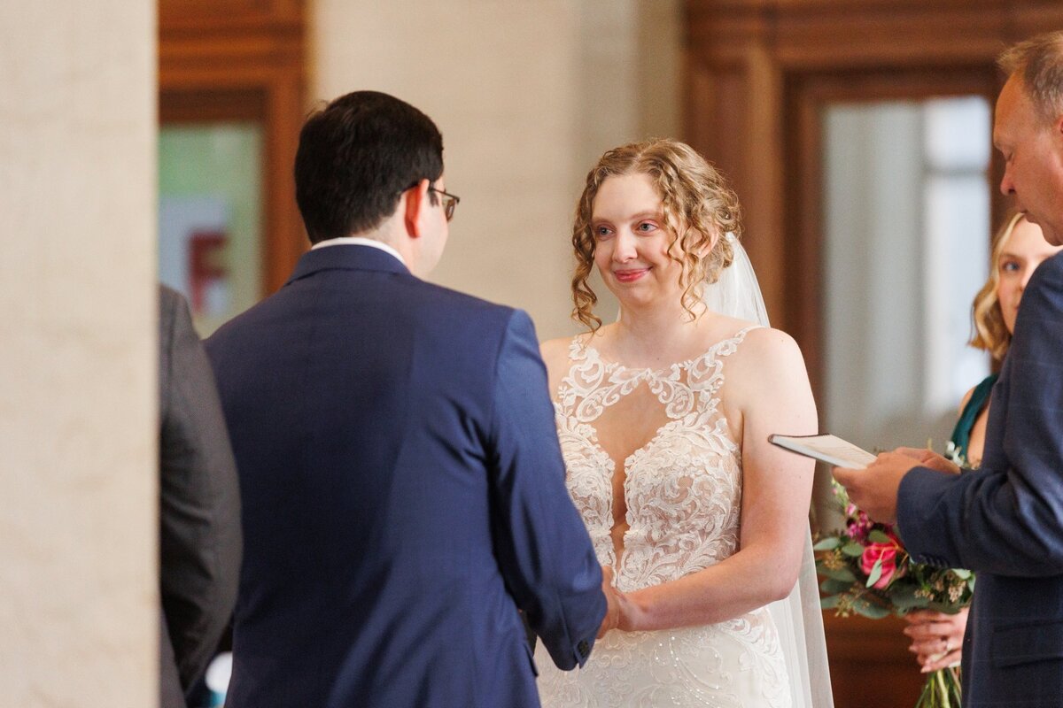 19-grand-rapids-city-flats-hotel-wedding