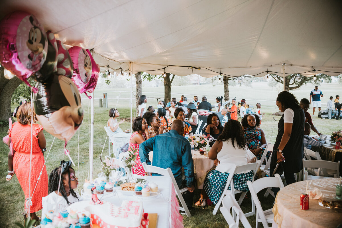 outdoor-minnie-mouse-birthday-celebration-20