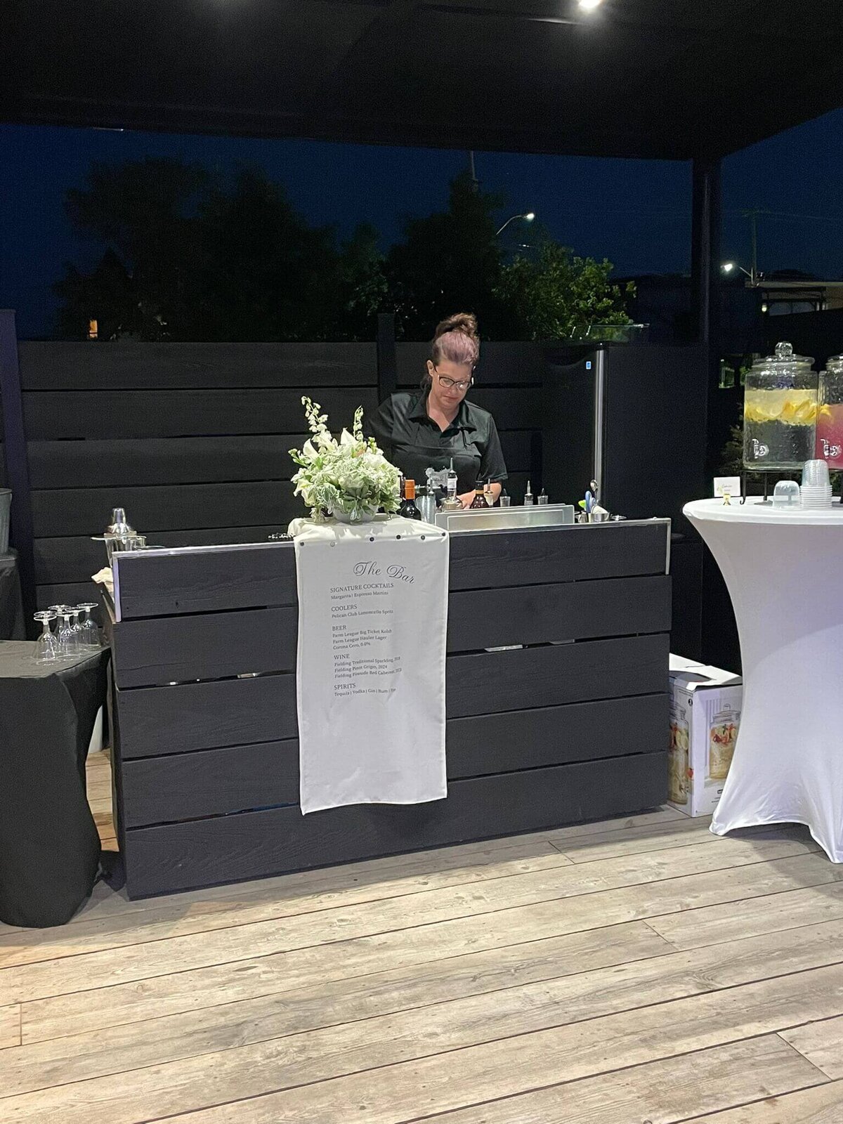 mobile_bar_ontario_hire_bartenders_event_wedding_bachelorette_party (19)