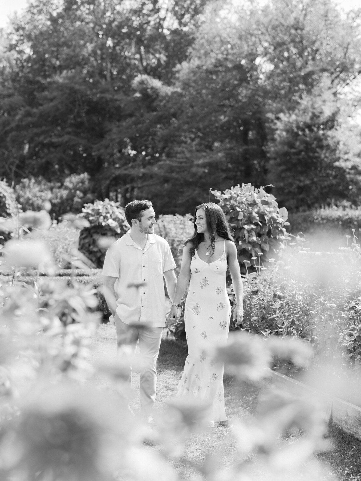 Lexi Jaice Photography Wedding Photographer Philadelphia East Coast Destination Worldwide Fine Art Wedding Photo Film and Digital Photography Light Airy 4