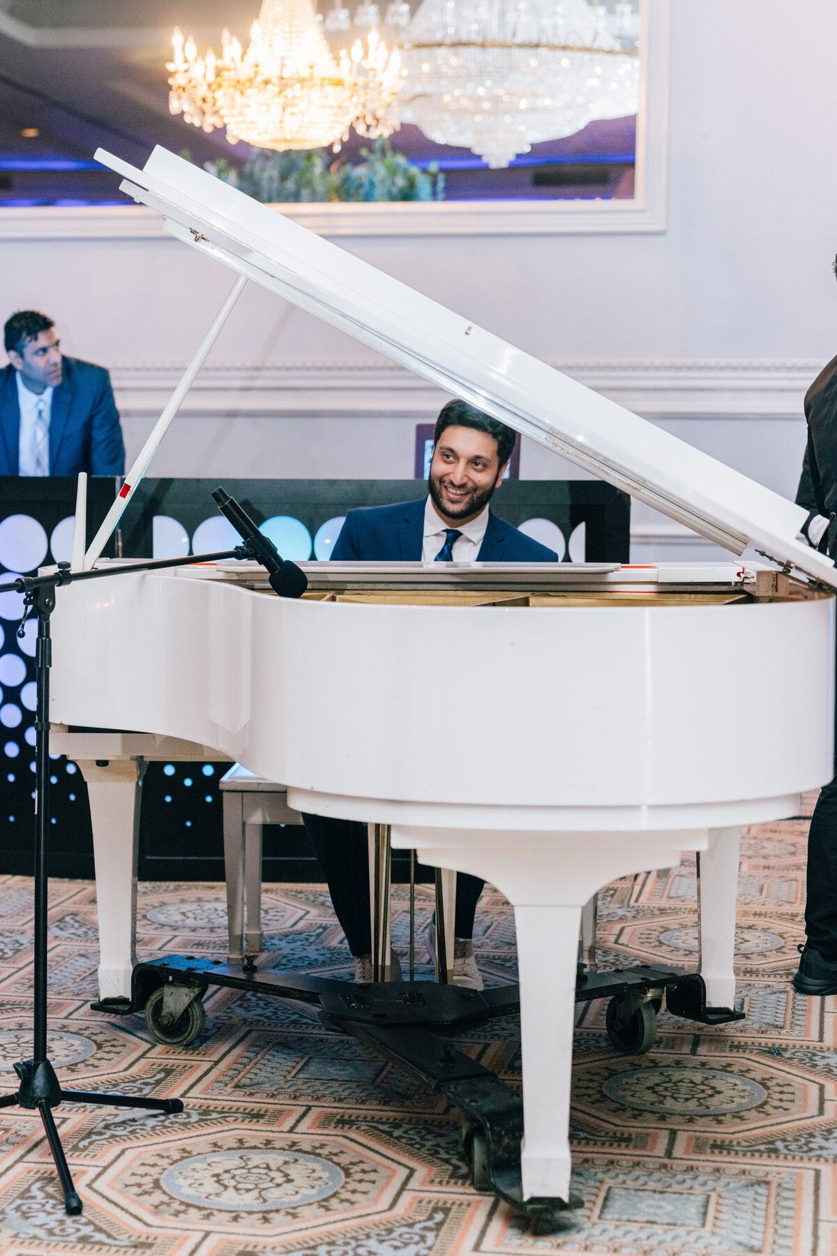 jpeg-optimizer_Chicago-wedding-photographers-Maha-Studios-Teba-Hamd-Wedding-969
