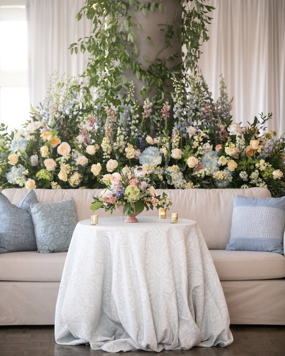 Hannah Lamb Events full service wedding planning and design company Louisiana based destination wedding and event planner6