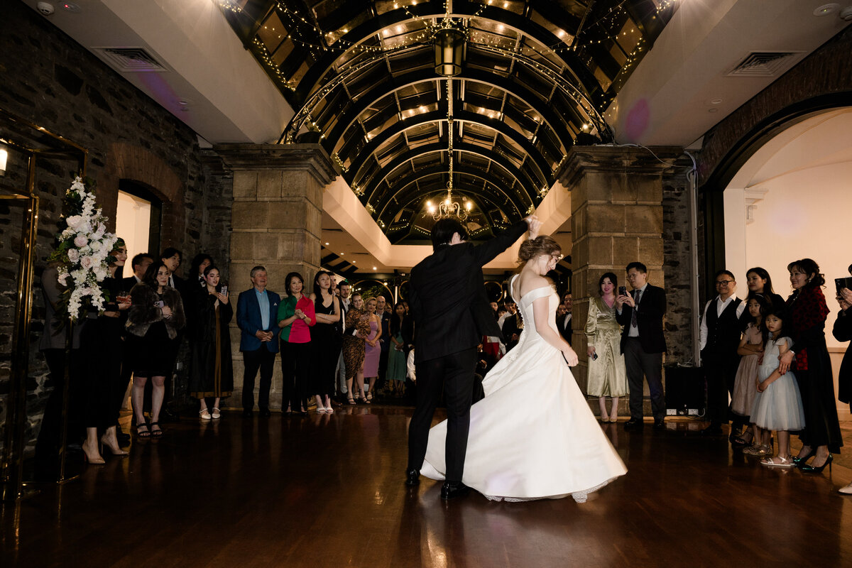 Adelaide-editorial-wedding-photographer-ayers-house-03