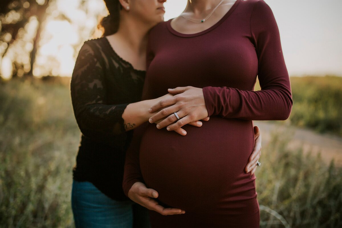 maternity-photoshoot-lesbian-francesca-marchesephotography