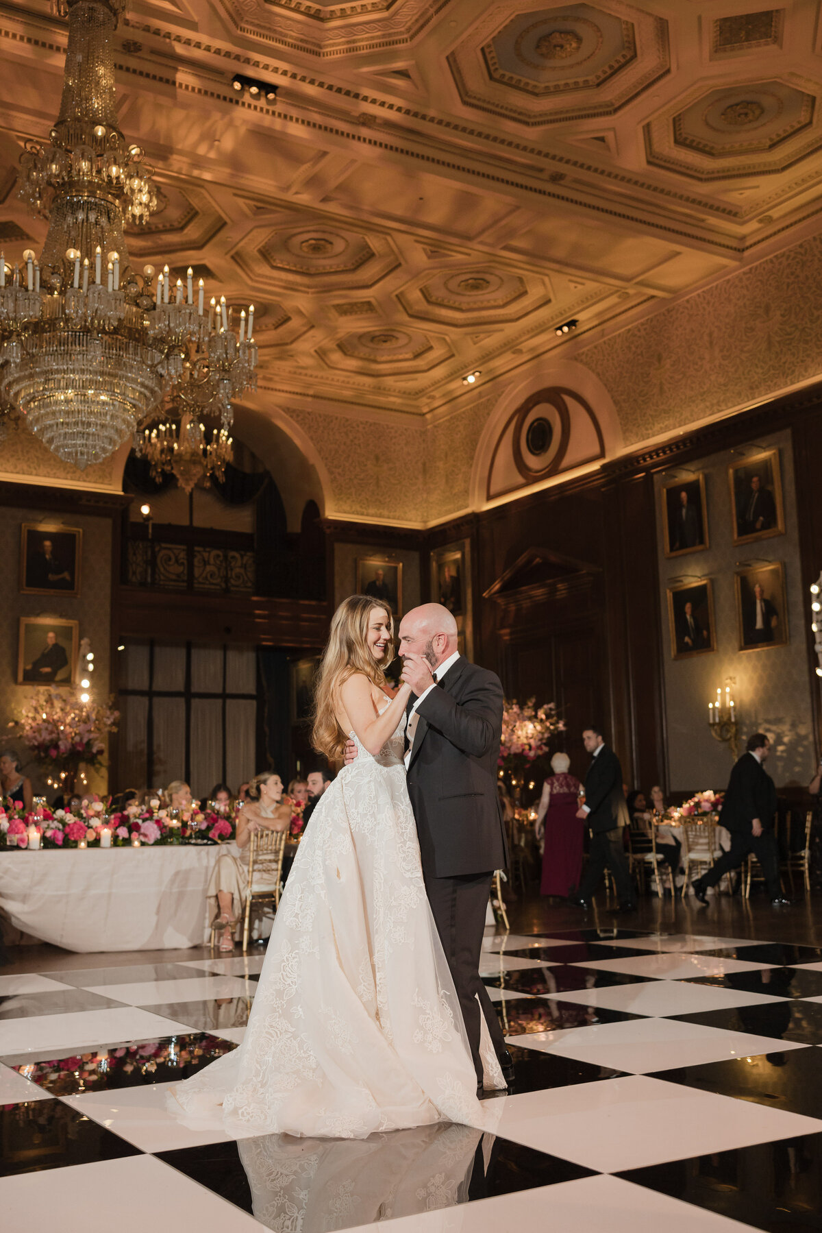 philadelphia-union-league-luxury-wedding-80