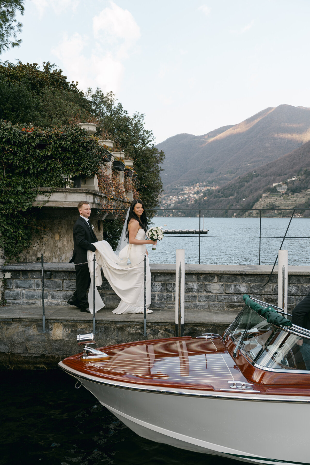 AbbyChris-Previews-LakeComoElopement-17March2025-AmaliStudios-77