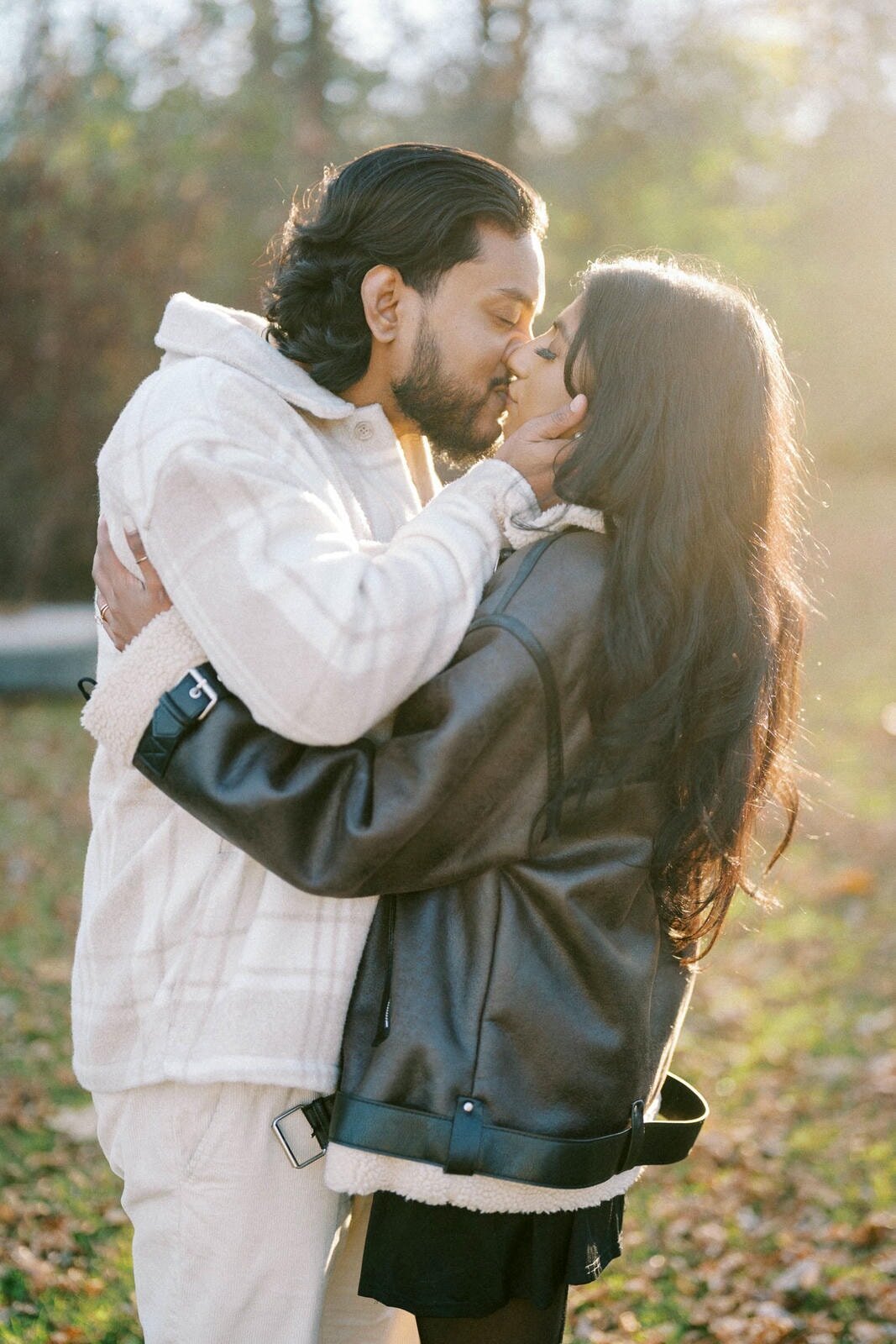 E4-Toronto-Engagement-Photoshoot-Judi-and-Raj-2024-11-03-2500px-1163