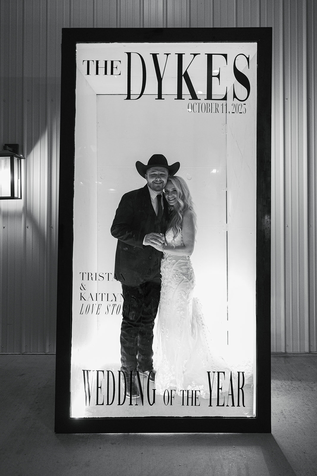 2025-10-11_DykesWeddingPreviews_MollyMurphyPhotography-117