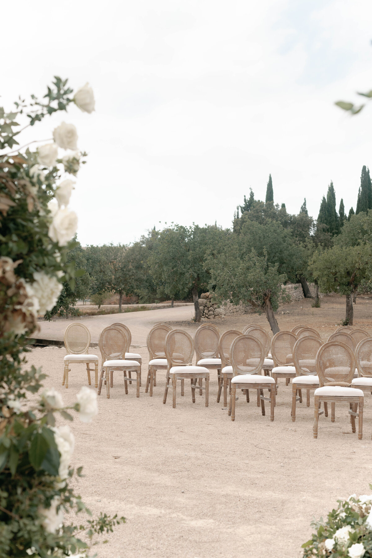 Flora_And_Grace_Mallorca_Editorial_Wedding_Photographer-9