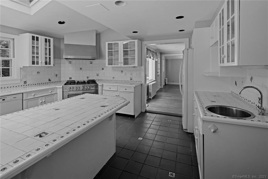 Copy of Kitchen Into Family Room