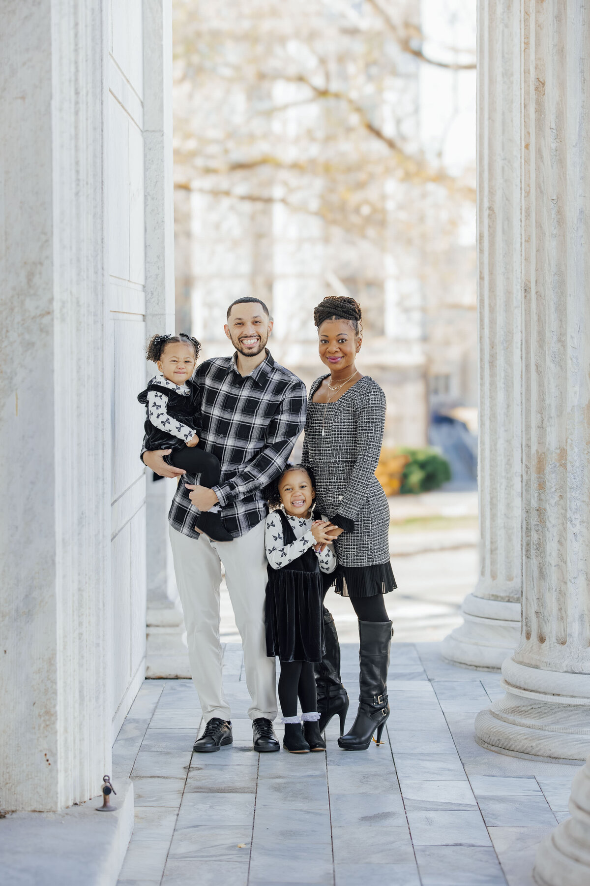 Princeton University | Family enjoying a photo session on campus grounds | New Jersey