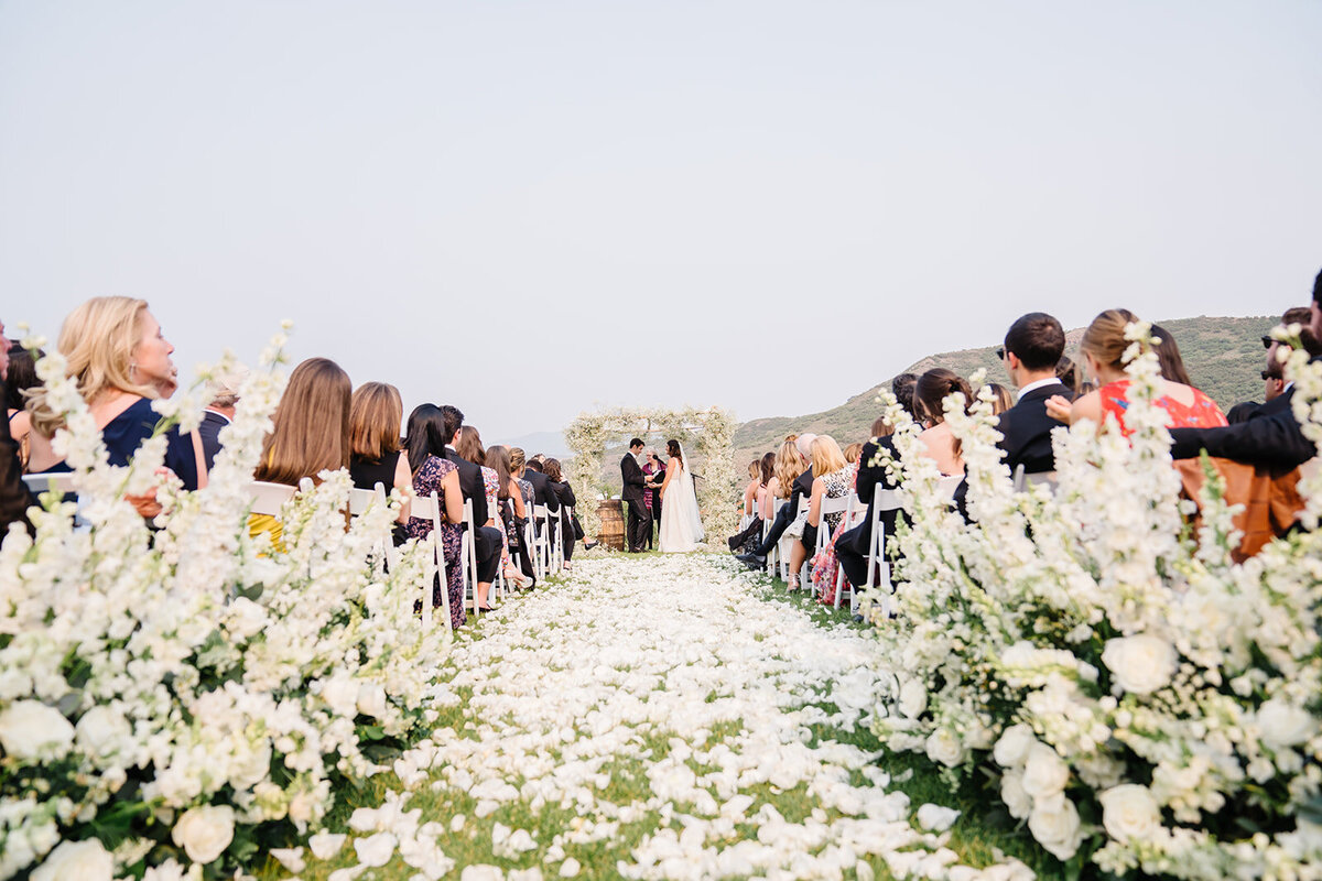 blue-sky-ranch-mountain-summer-utah-wedding-logan-walkerphoto-368L-2493
