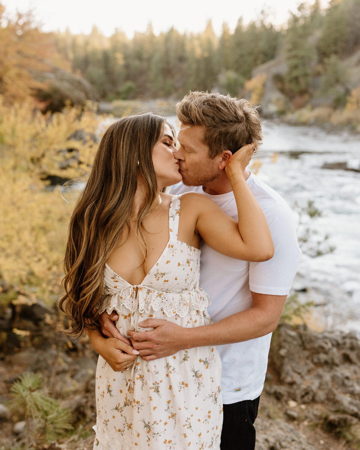 fall_engagement_session_riverside_state_park_spokane_washington_2