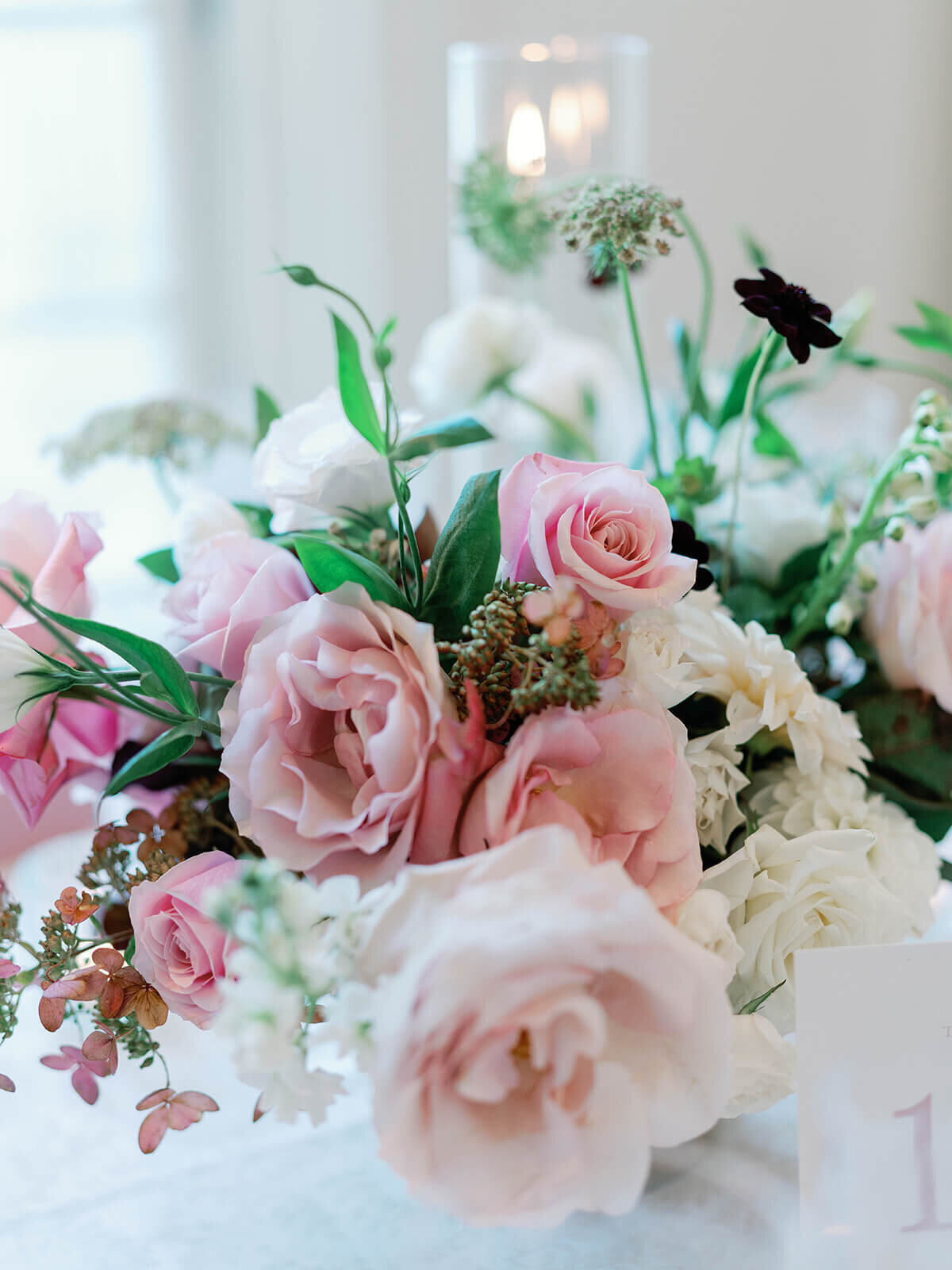 lili-chris-dar-floral-centerpiece-wedding-springvale