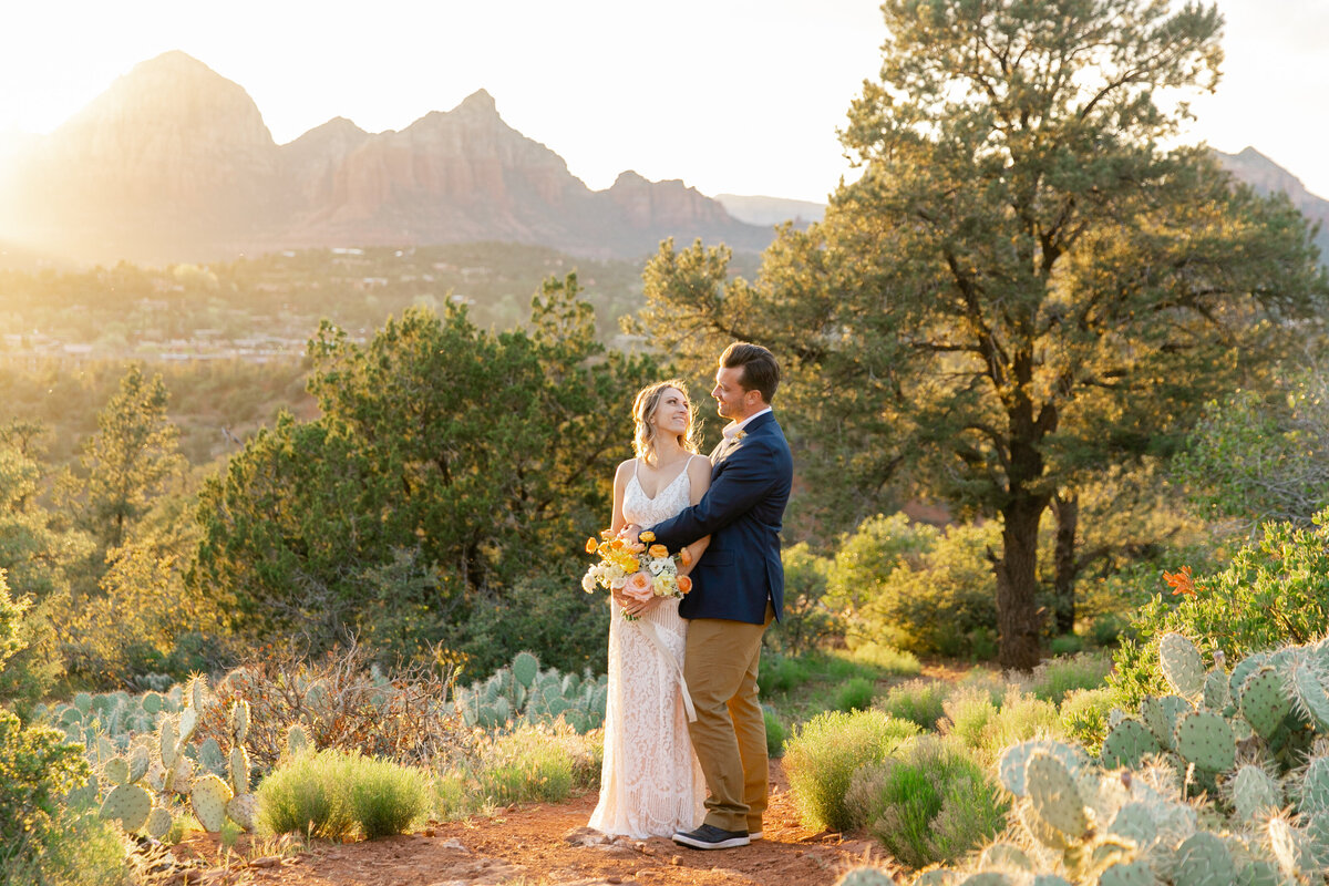 Karlie Colleen Photography - Sedona Arizona Elopement Wedding Photographer - Maxwell & Corynne-115