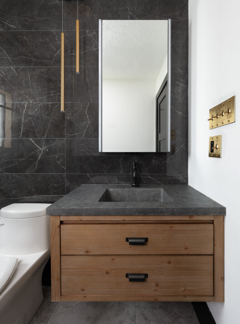 Sedona_Boys_Bath_01-1-768x1036