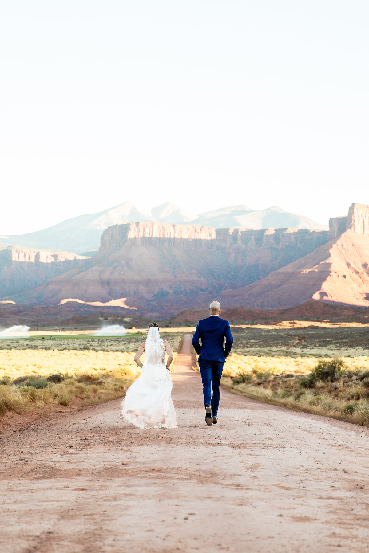 moab-dead-horse-point-adventure-elopement-wedding14