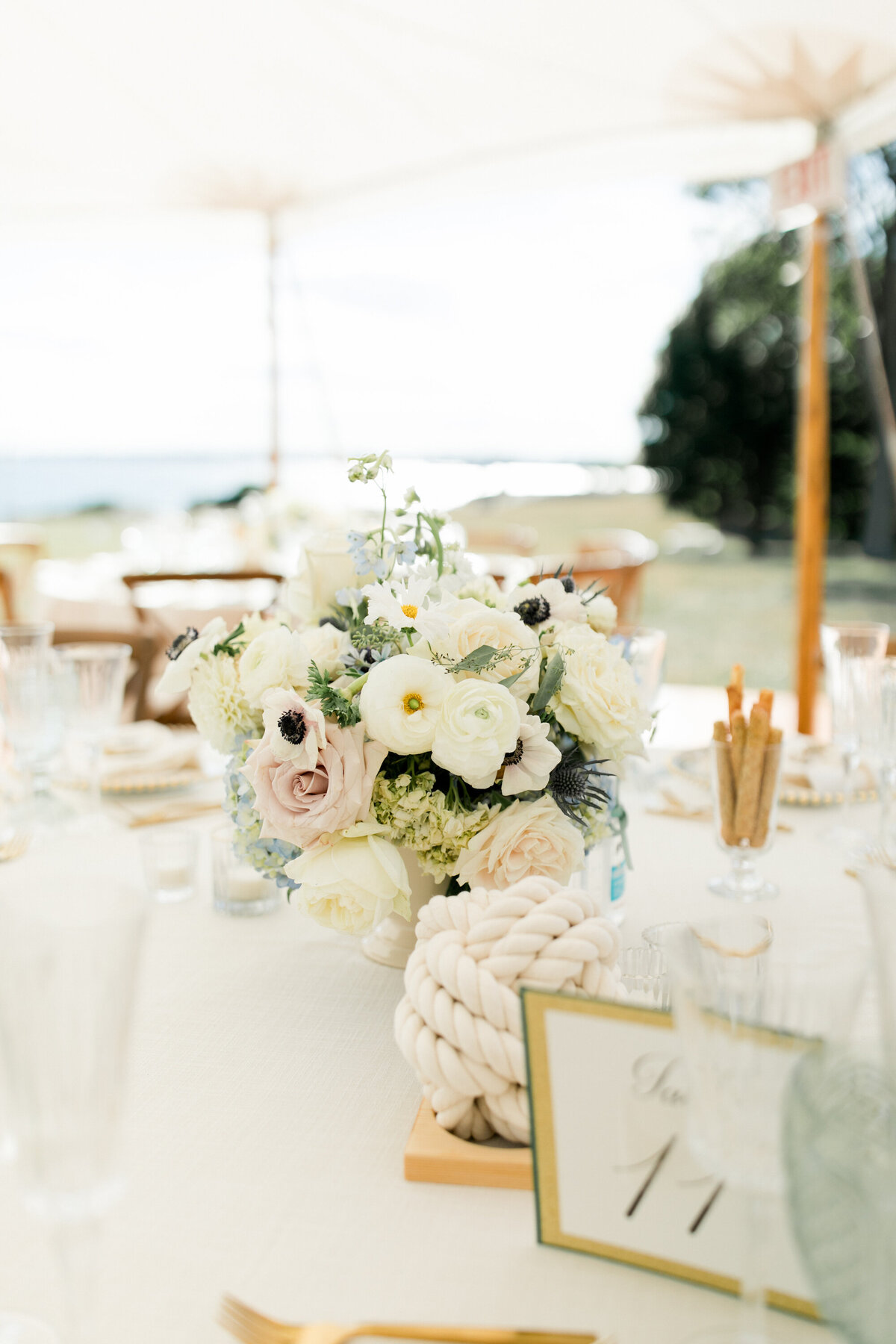 branford-house-wedding-centerpiece-nightingale-wedding-and-events