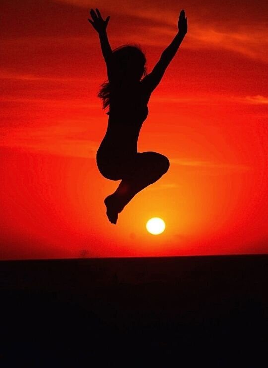 beautiful-girl-jump-sunrise-morning