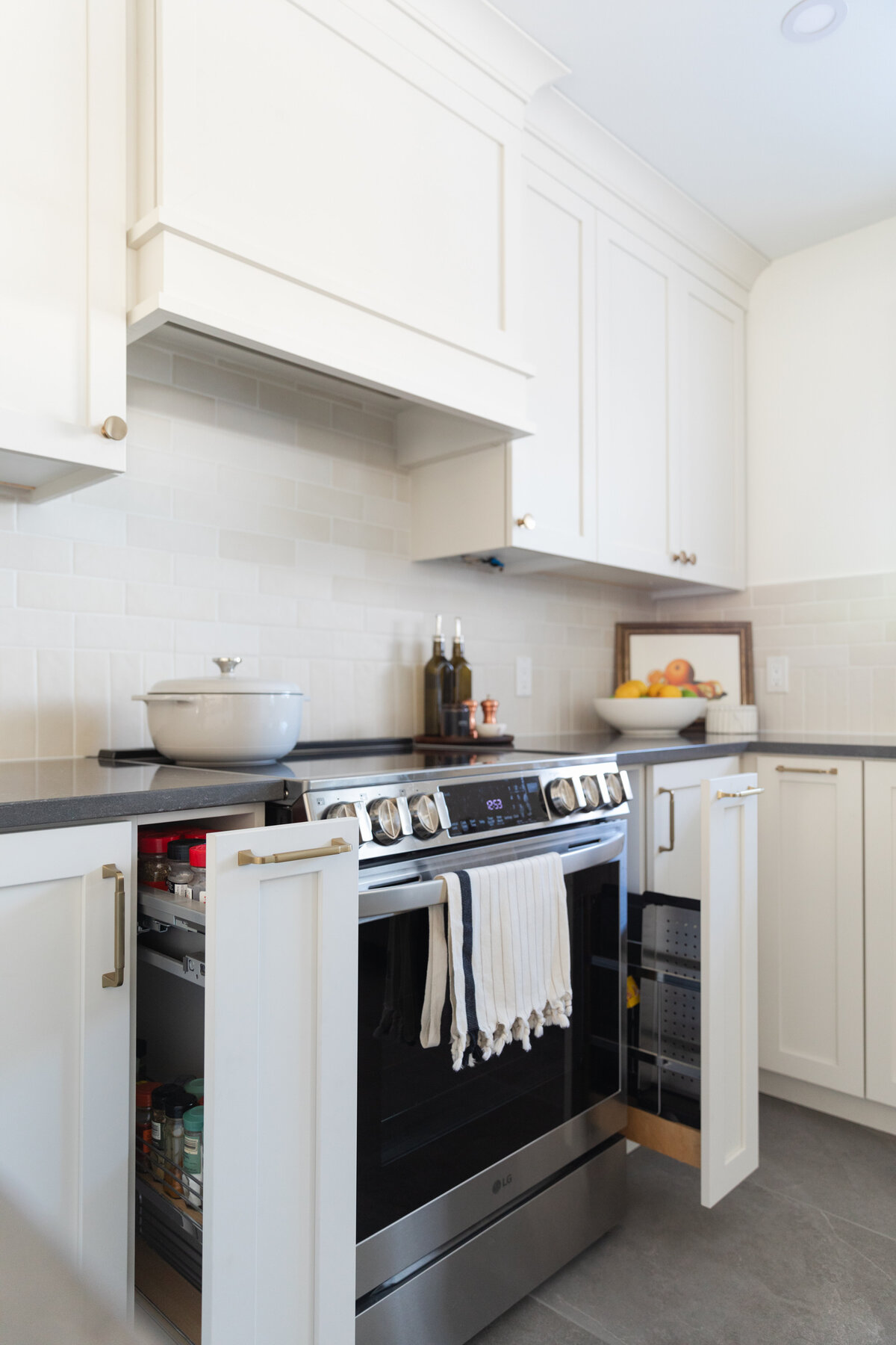 Renfrew Kitchen Design 1-21