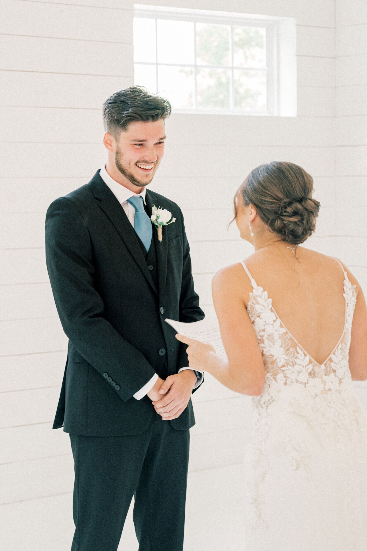 Fort Worth Wedding Photographer  DFW Photographer Rae De Lain Weddings Light and Airy (195)