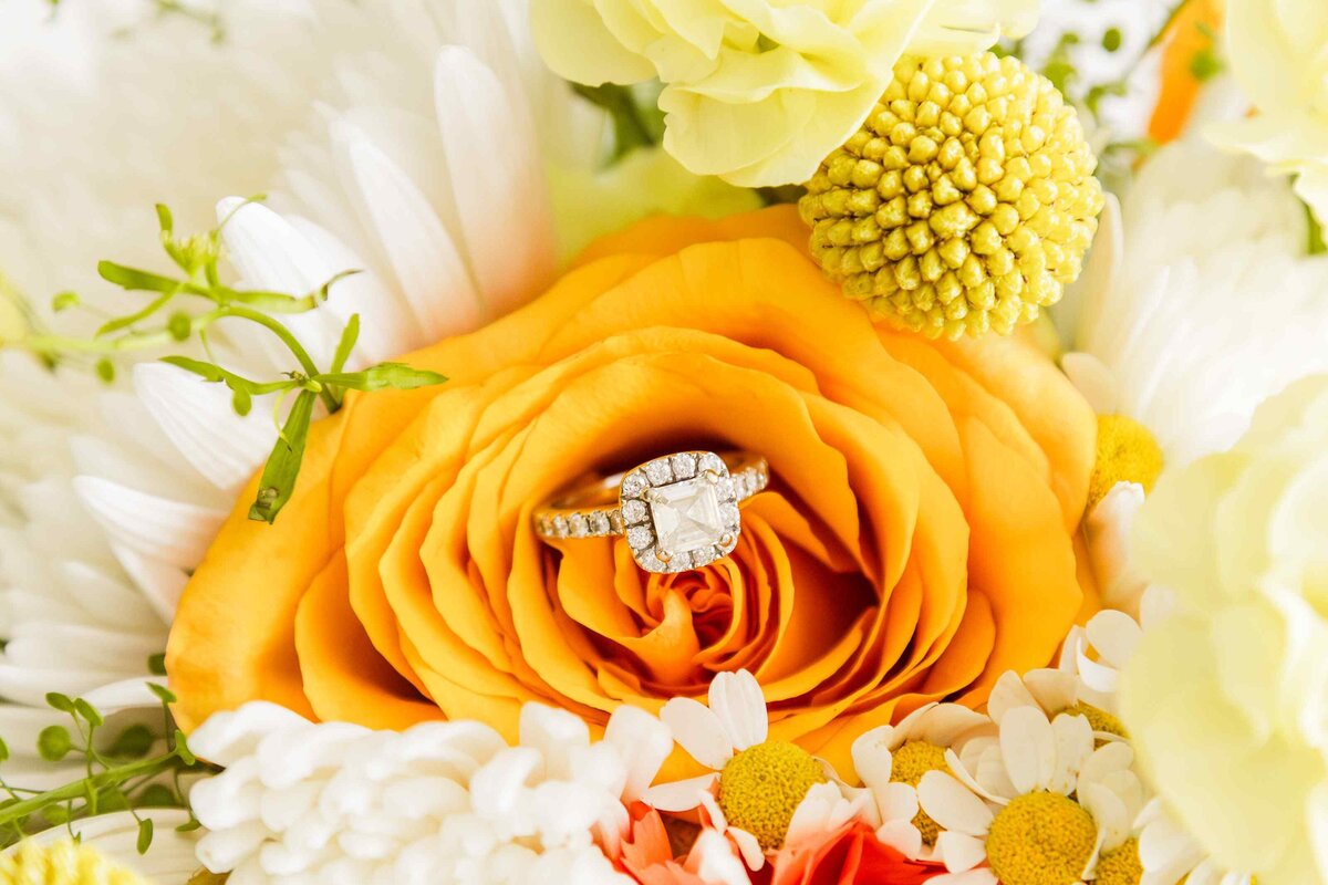 06-engagement-ring-in-rose
