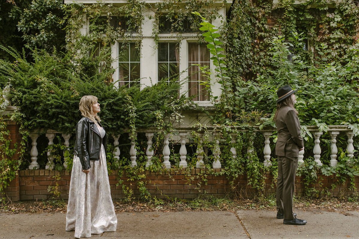toronto-city-elopement-darling-mansion-wedding-photogrphy-intimate-modern-stylish-2453