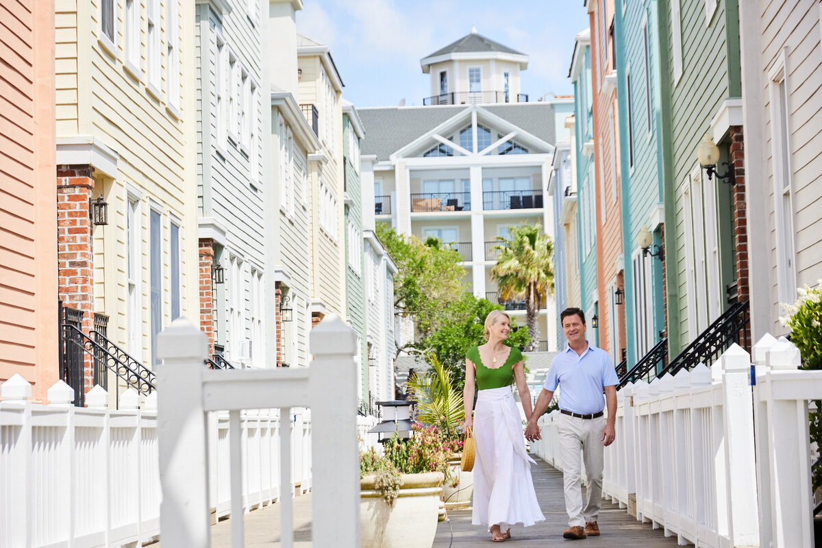 CHSDB-CHSDV-CHSDI-Boardwalk-Couple