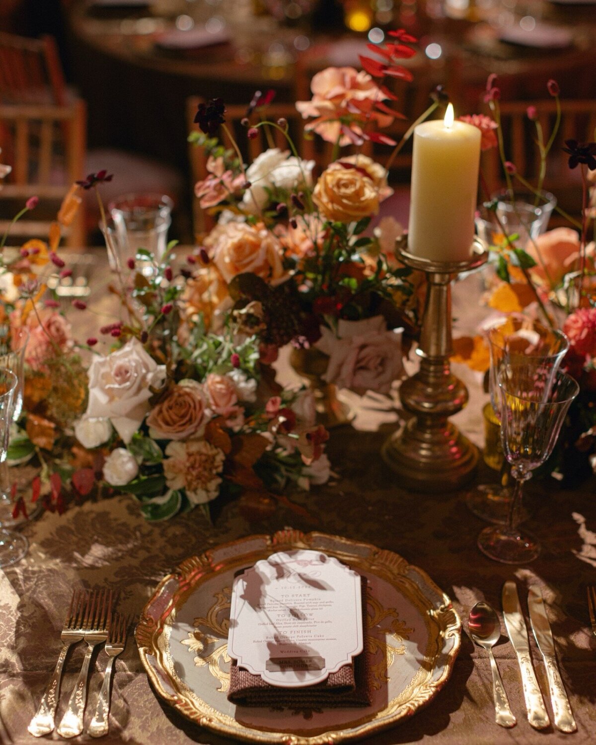 autumnal-romance-inspired-wedding-tablescape