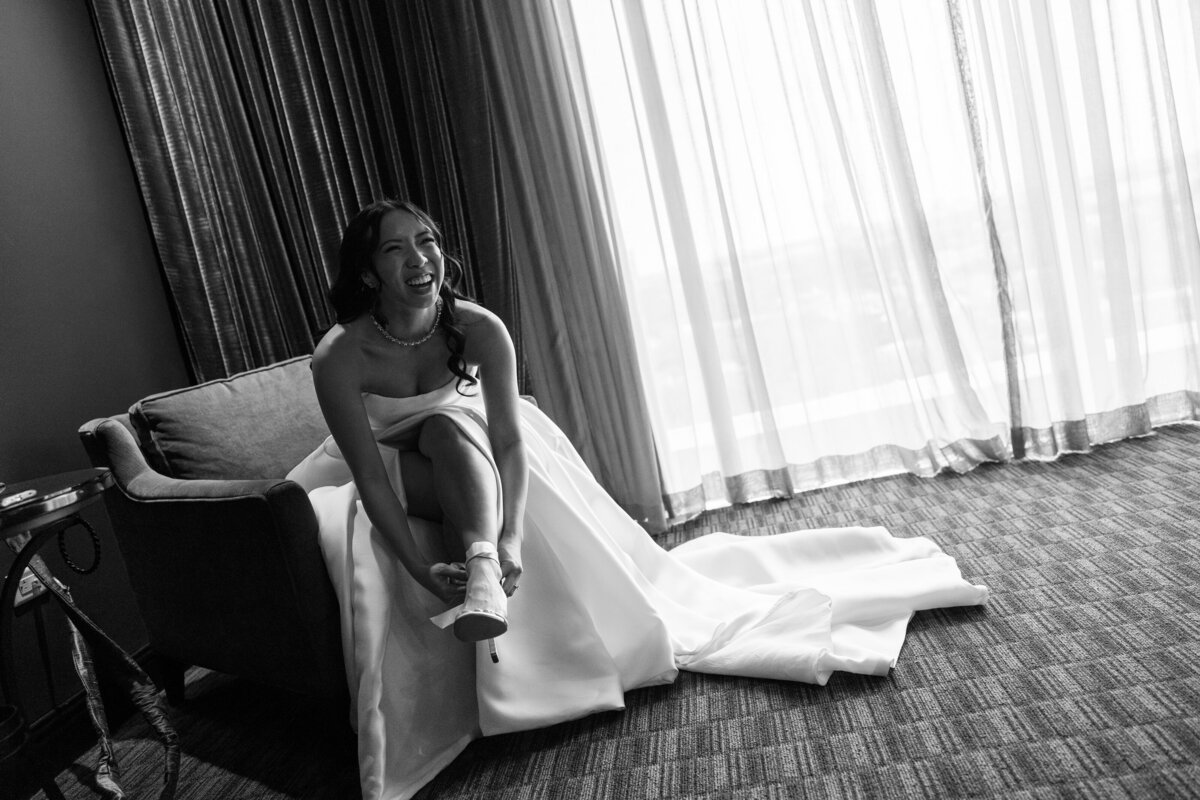 A photo of the bride preparation at the Hotel Zaza wedding in Houston.