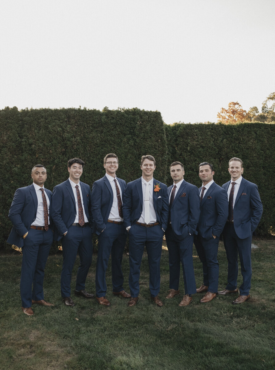 groom-and-groomsmen-photos-saint-clements-castle